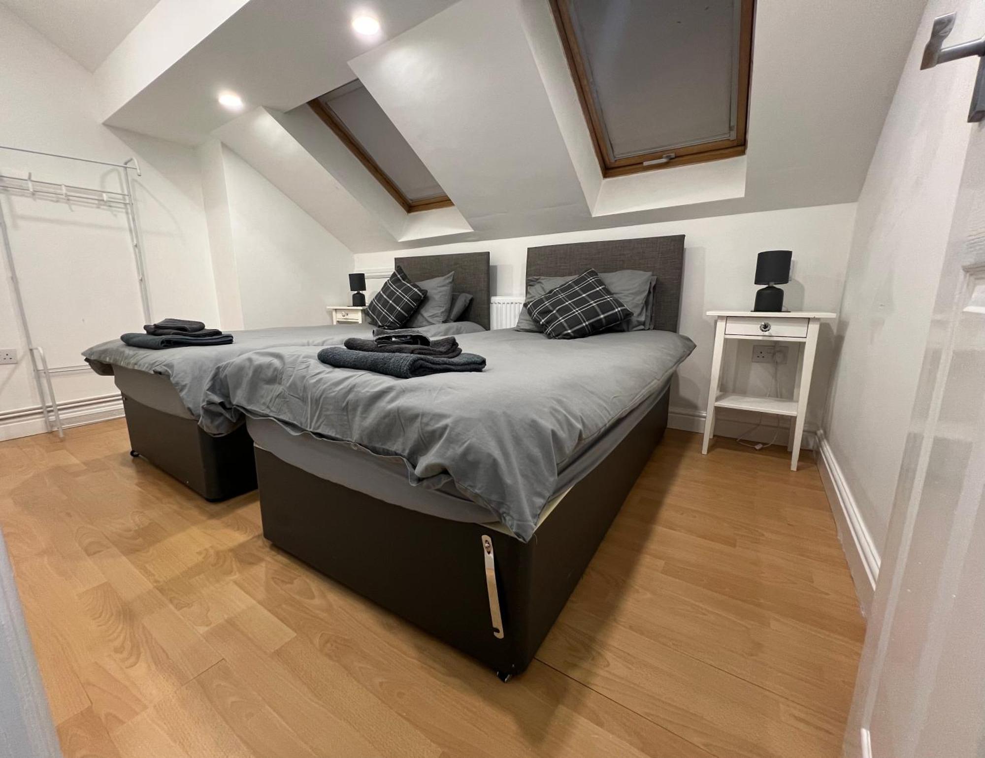 Cosy Penthouse Suite Happily Sleeps Up To Five Halifax Exterior photo